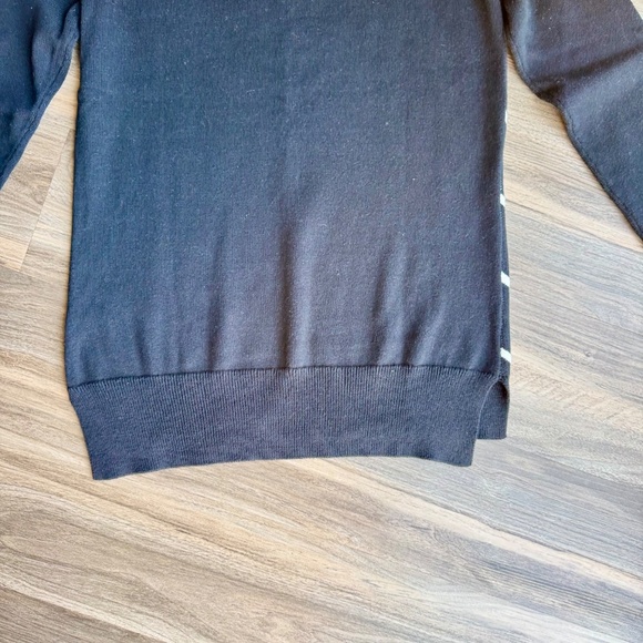 Liz Claiborne Chevron Stripe Sweater Black White Long Sleeve Size S - Picture 9 of 12